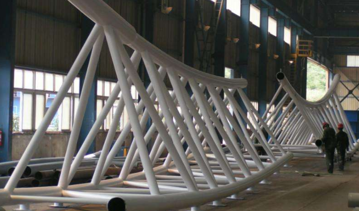 沛县管廊钢结构与桁架结构的管道支架应该如何区分